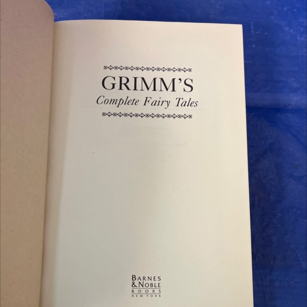 grimm s complete fairy tales book, by Jakob and Wilhelm Grimm, 1993 Leather Online Sale - Image 2
